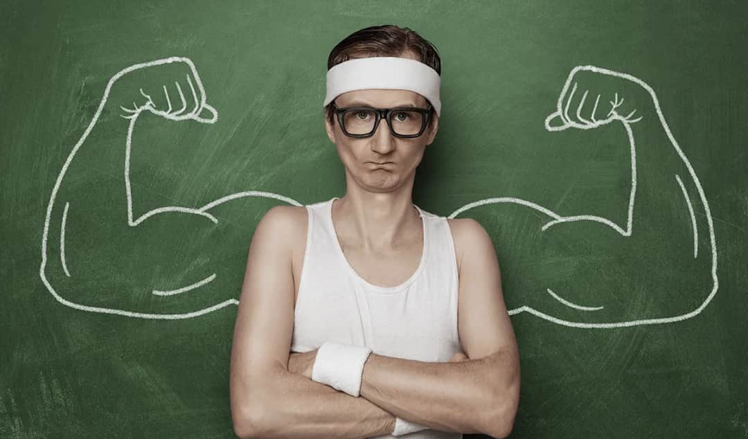 Jakie suplementy na początek siłowni? Uniknij najczęstszych błędów